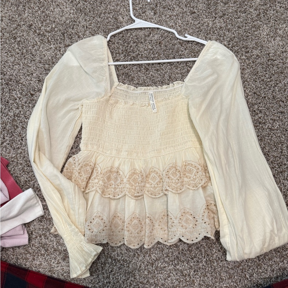 American Eagle Outfitters Cream Lace Blouse
